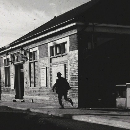 Audiokniha Komisař Mejzlík zasahuje - Pavel Spálený, Zdeněk Martínek, Alena Hezinová, Jiří Smutný, Oldřich Musil, Čestmír Řanda, Miloš Nedbal, Ferdinand Krůta, Josef Kemr, Martin Růžek, Viktor Vrabec, Zdeněk Řehoř, Jan Faltýnek, Karel Čapek, Viktor Vrabec, Miloš Nedbal, Zdeněk Řehoř, Josef Kemr, Martin Růžek, Čestmír Řanda, Jiří Horčička, Jan Faltýnek