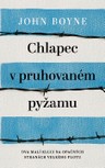 Chlapec v pruhovaném pyžamu